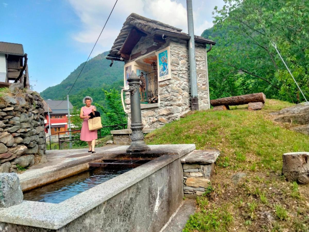 Shanty Calasca-Castiglione Exterior photo