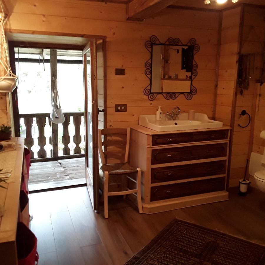 Shanty Calasca-Castiglione Exterior photo